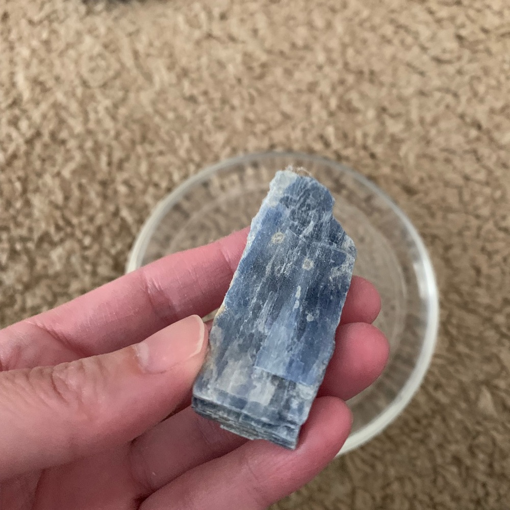Blue Mica - Picture 3 of 3